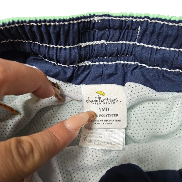 Shade Critters Palm Beach Green Pineapple Print Trunks Size: YM - Picture 3 of 6
